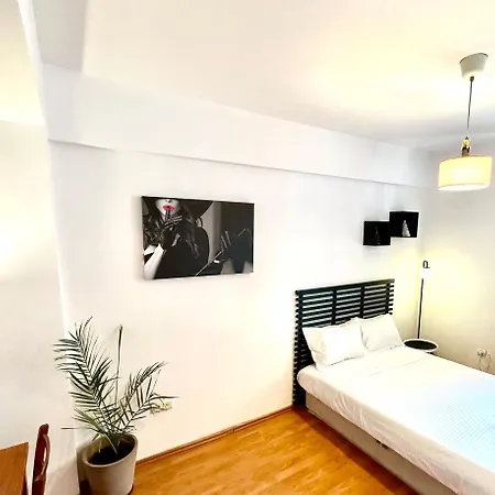 1br Brutus *